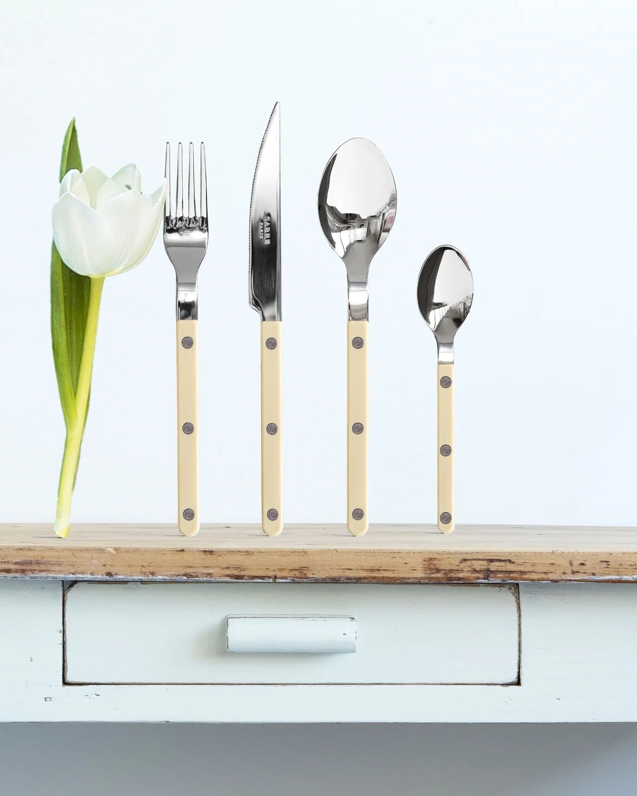 Set de 4 cubiertos Sabre Bistrot Natural