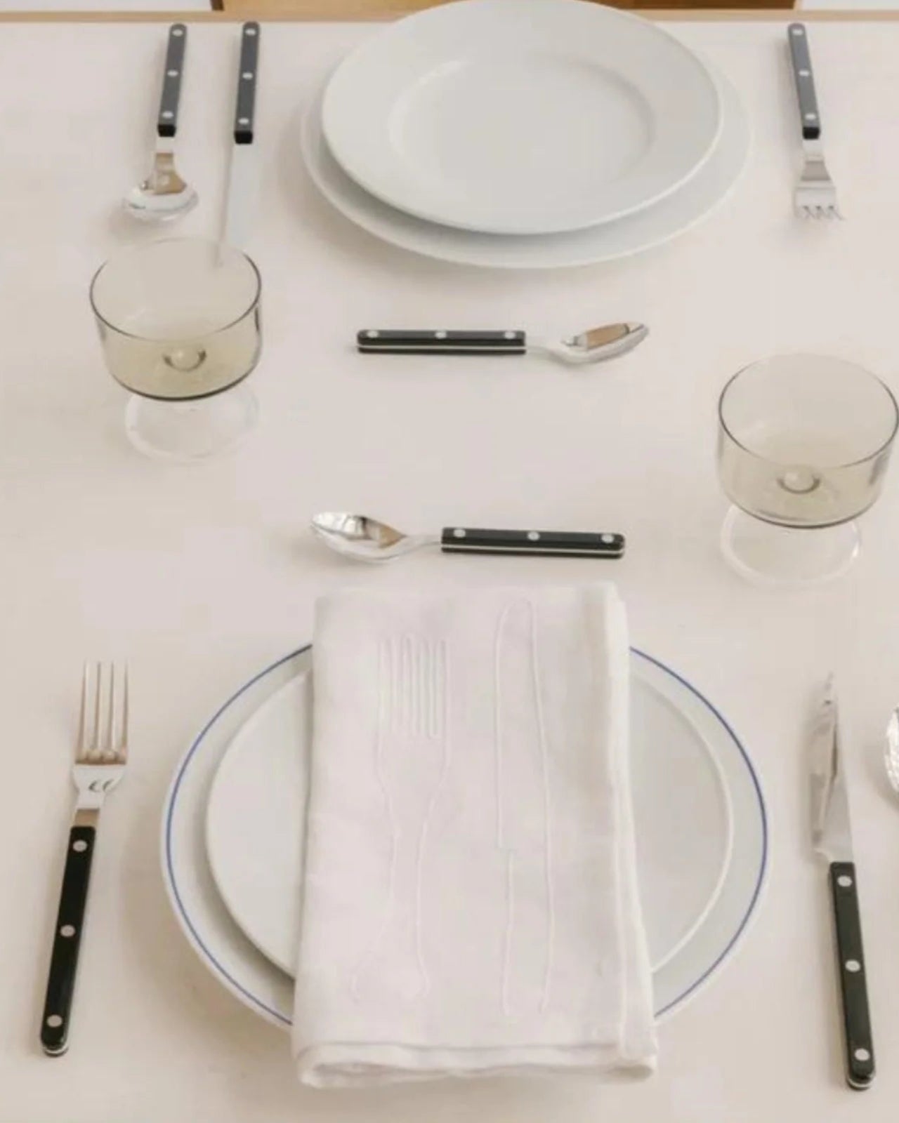 Set de 4 cubiertos Sabre Bistrot Negro