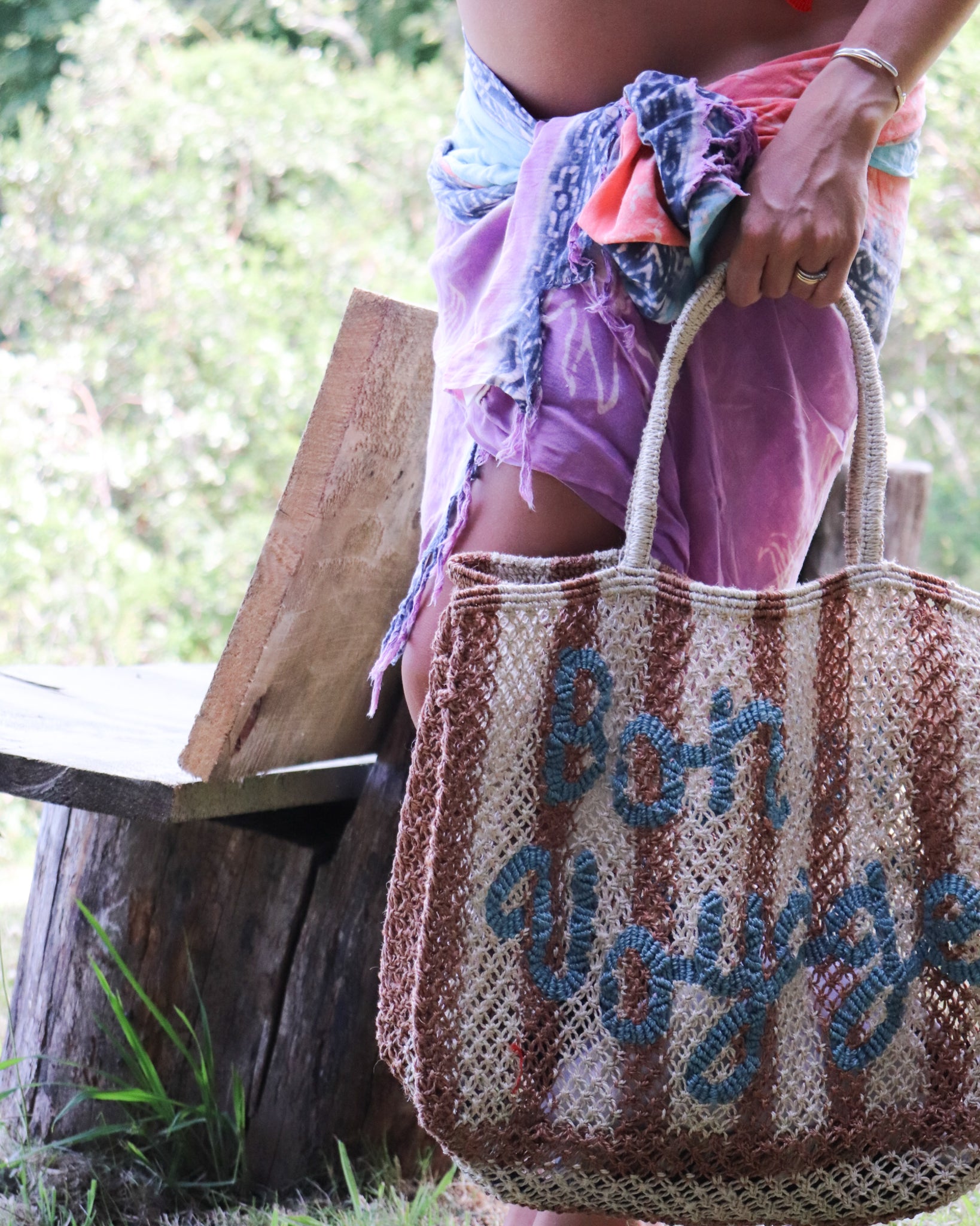 Bon Voyage Café Bleu Clair