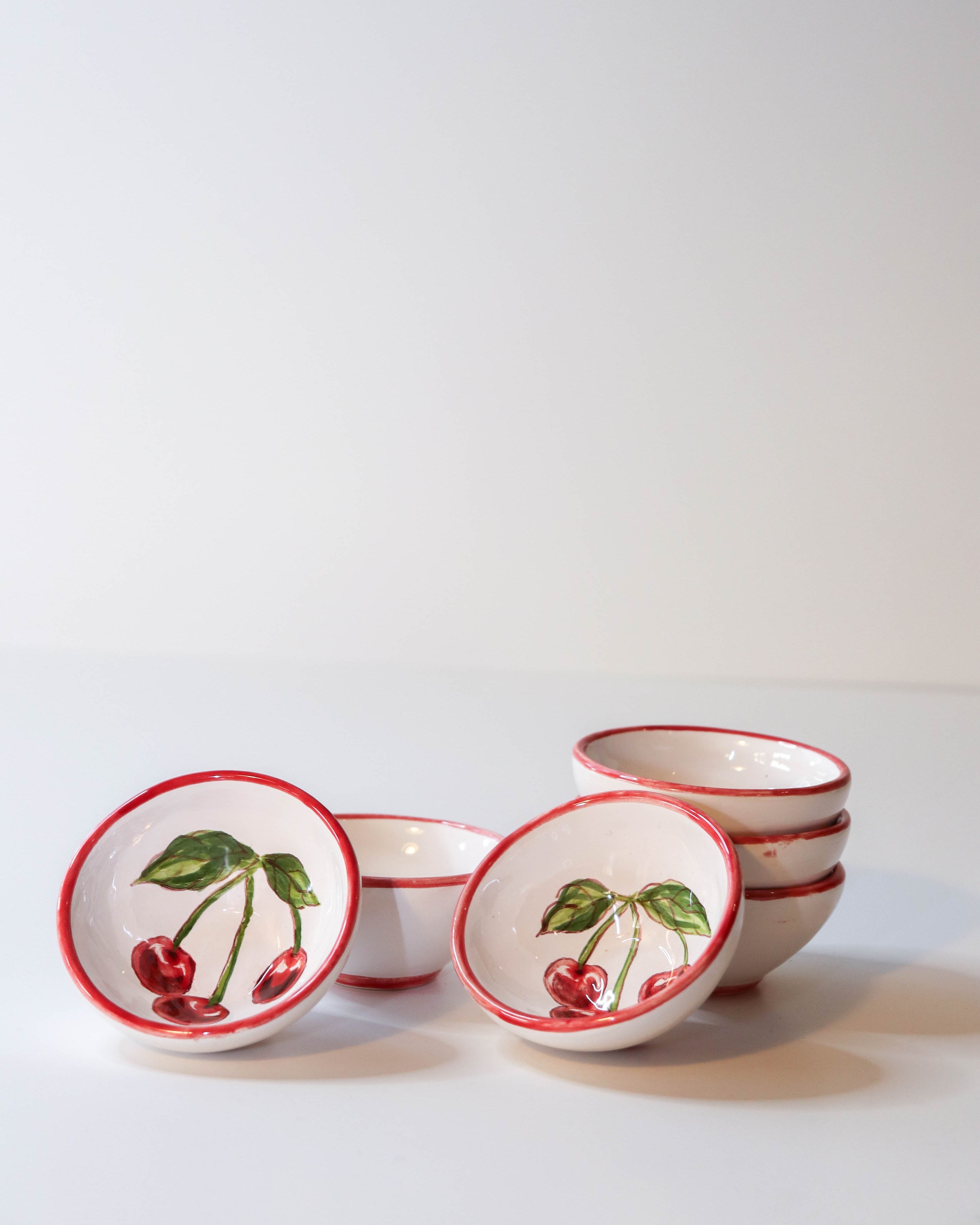 Plato pequeño cereza cerámica