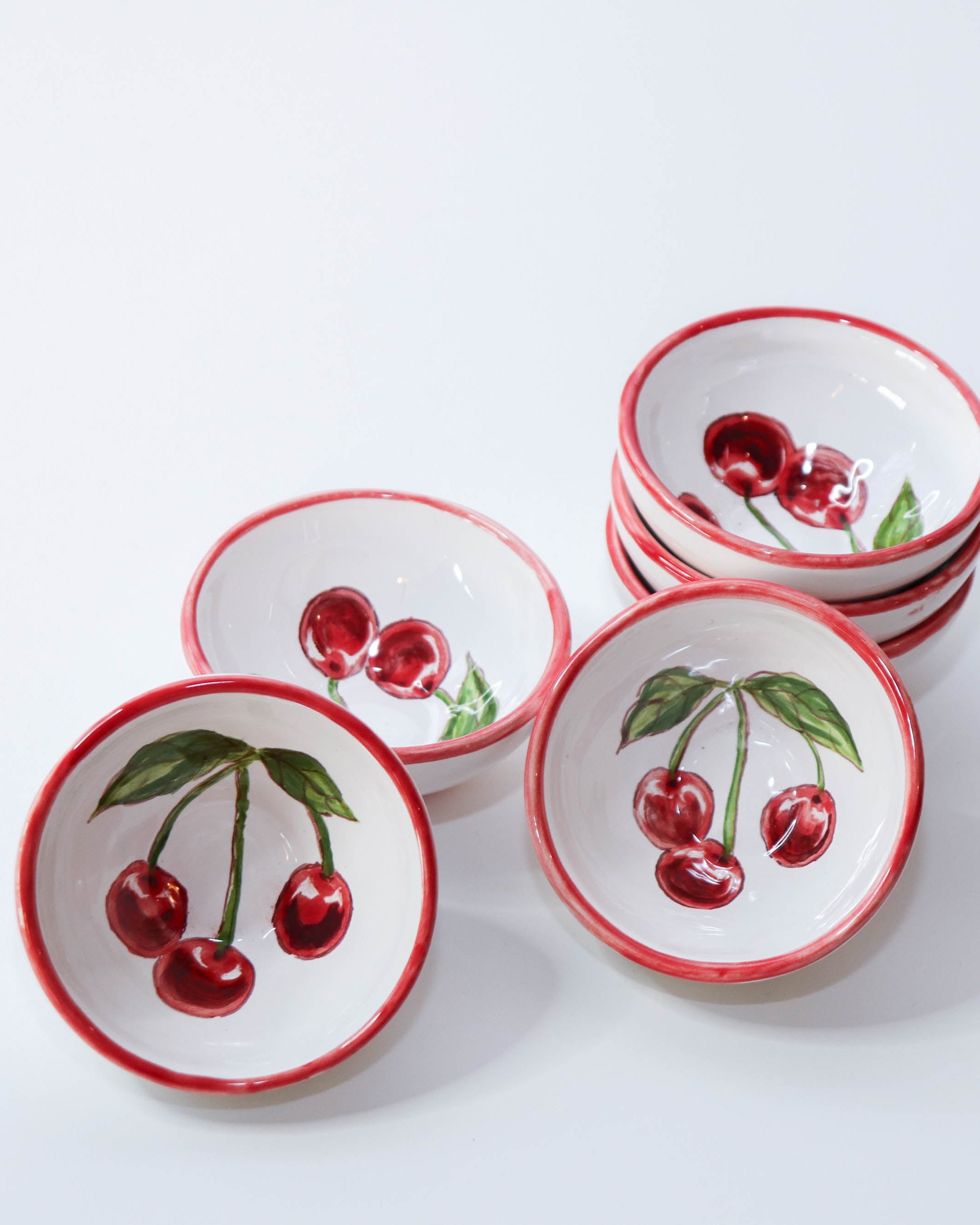 Plato pequeño cereza cerámica