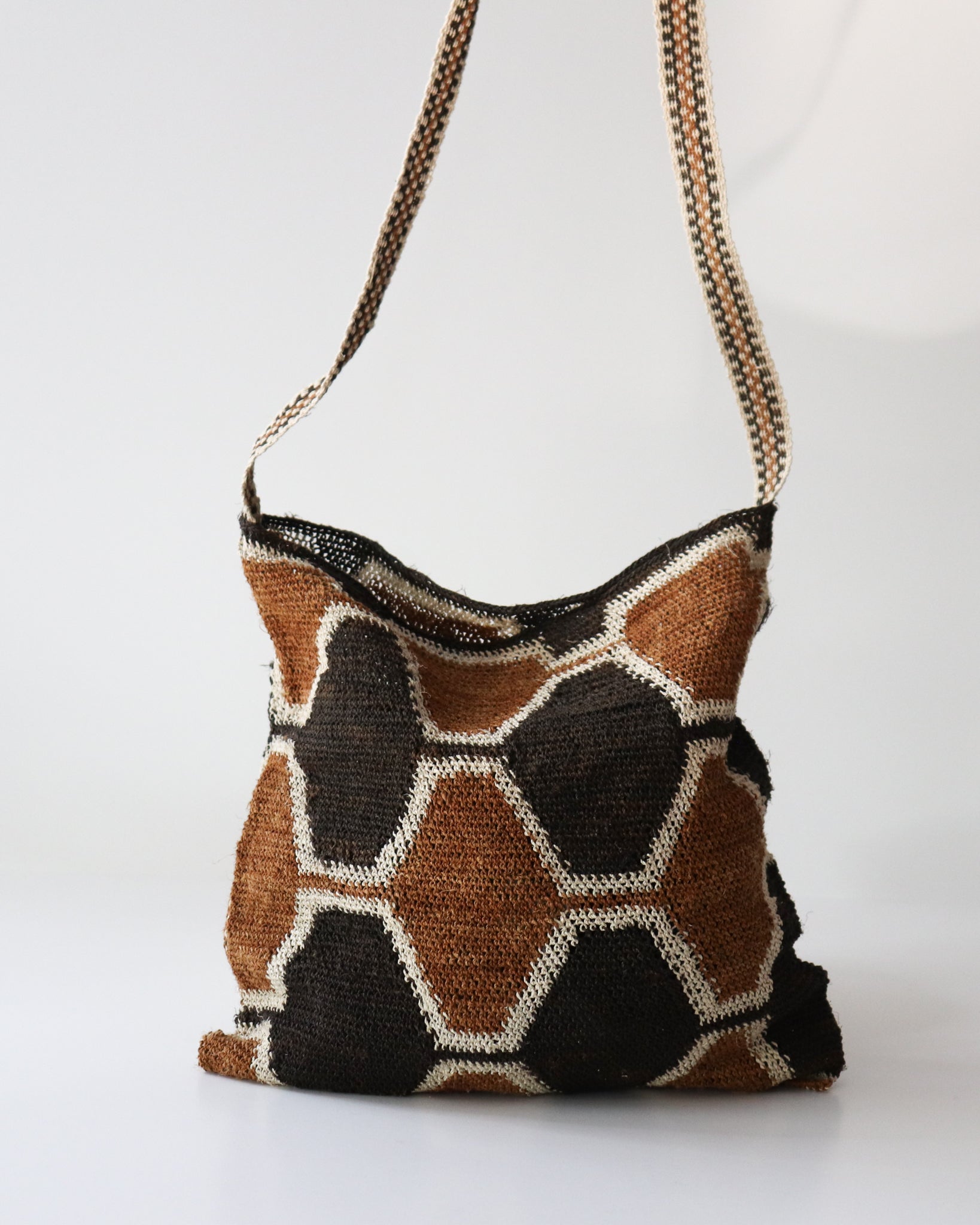 Cartera de Punto Antiguo Café Oscuro