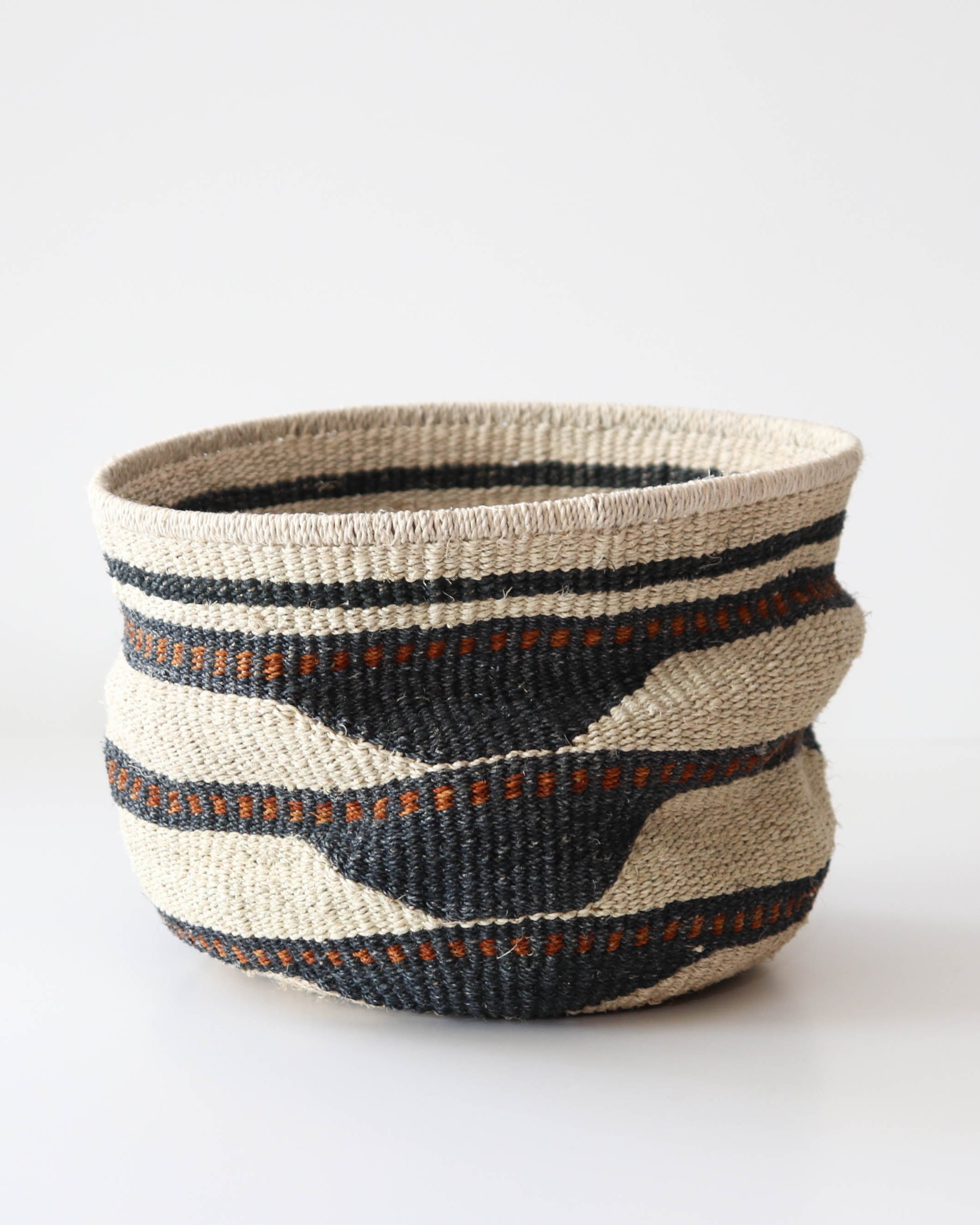 Cuenco Tejido Grande Negro