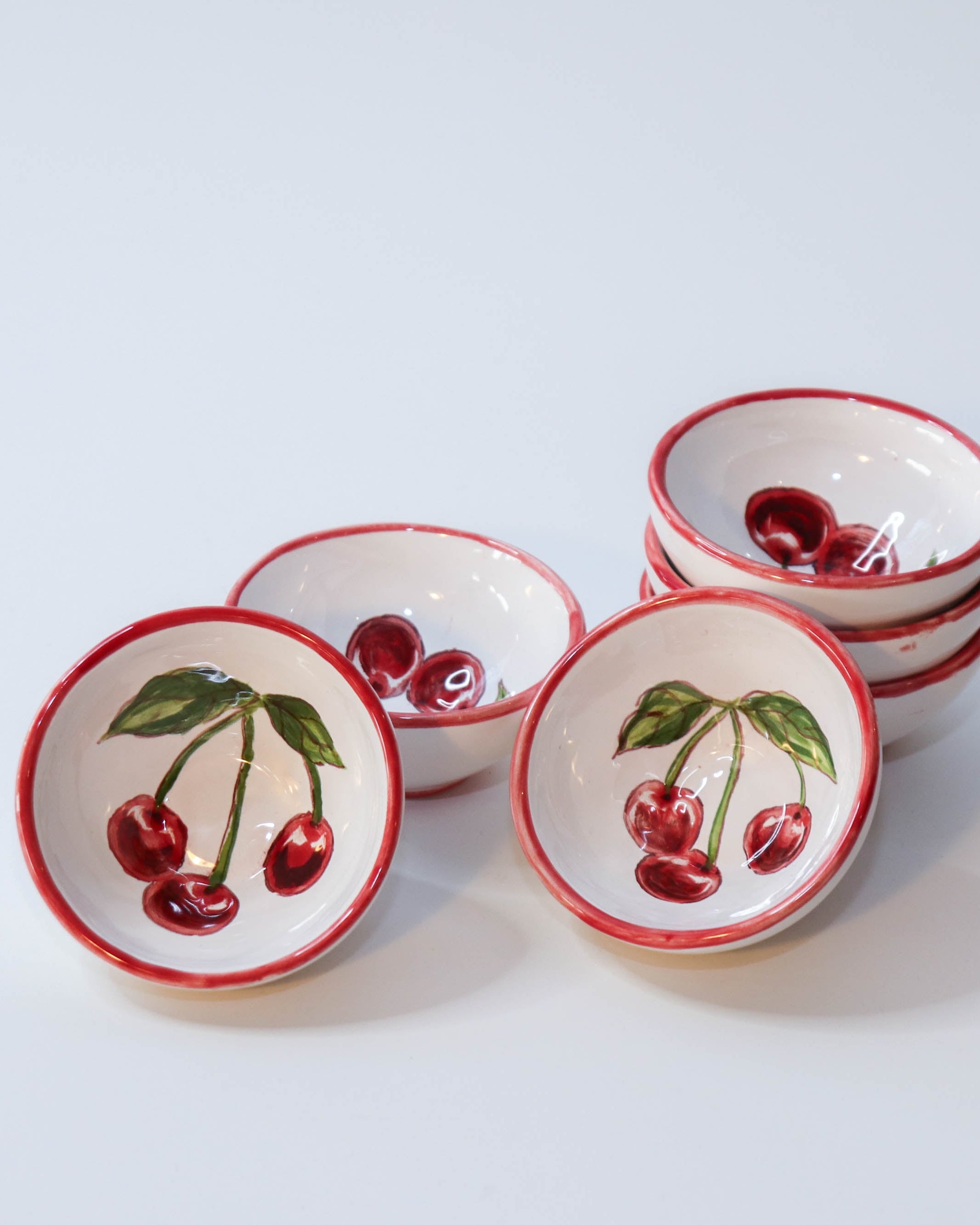 Plato pequeño cereza cerámica